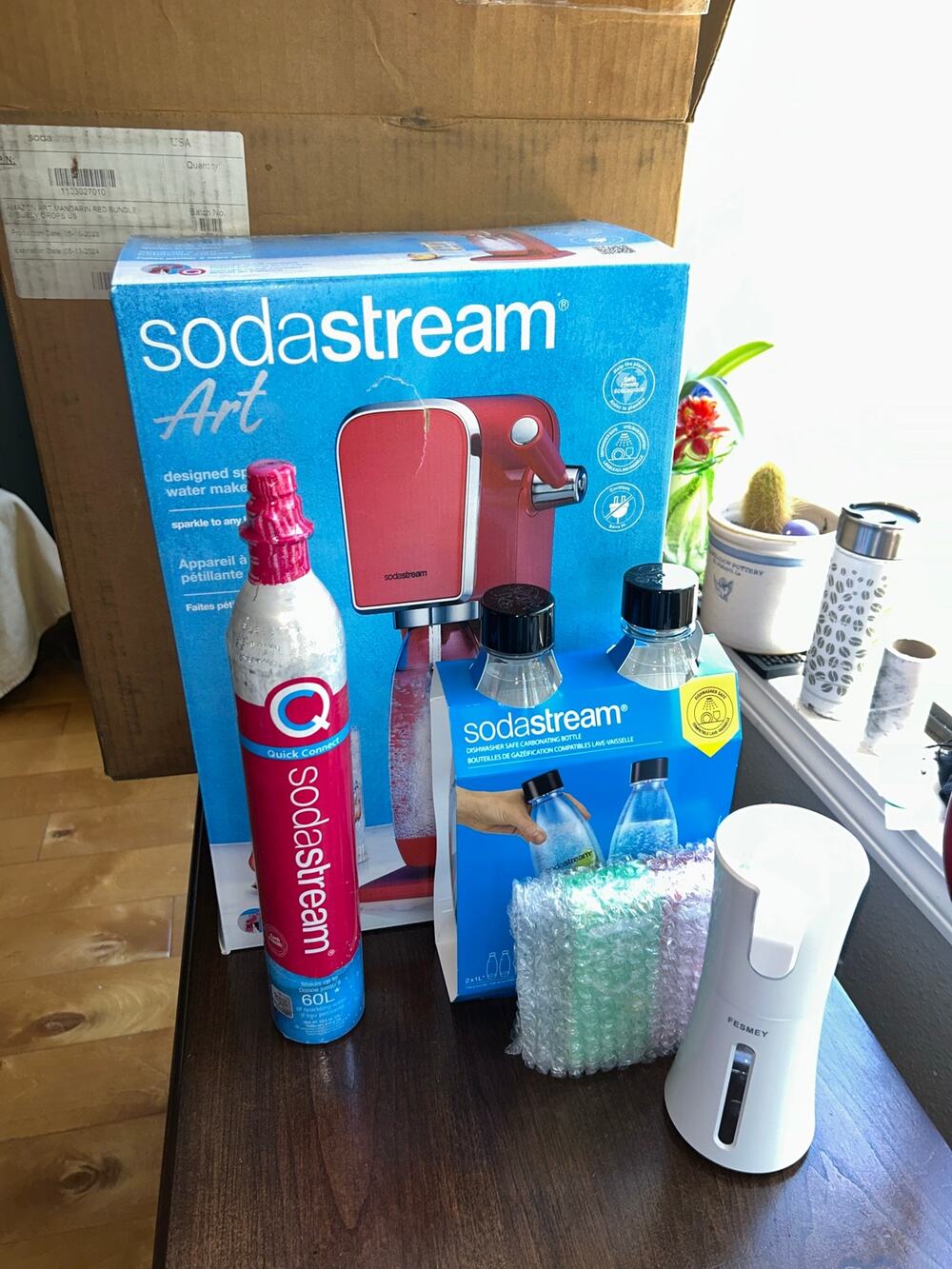 SodaStream - ART Sparkling Water Maker | VALUE BUNDLE